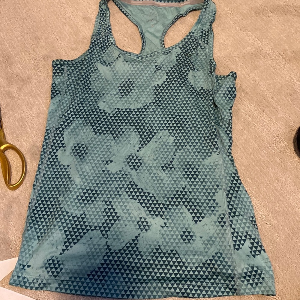 Nike dry fit tank top
